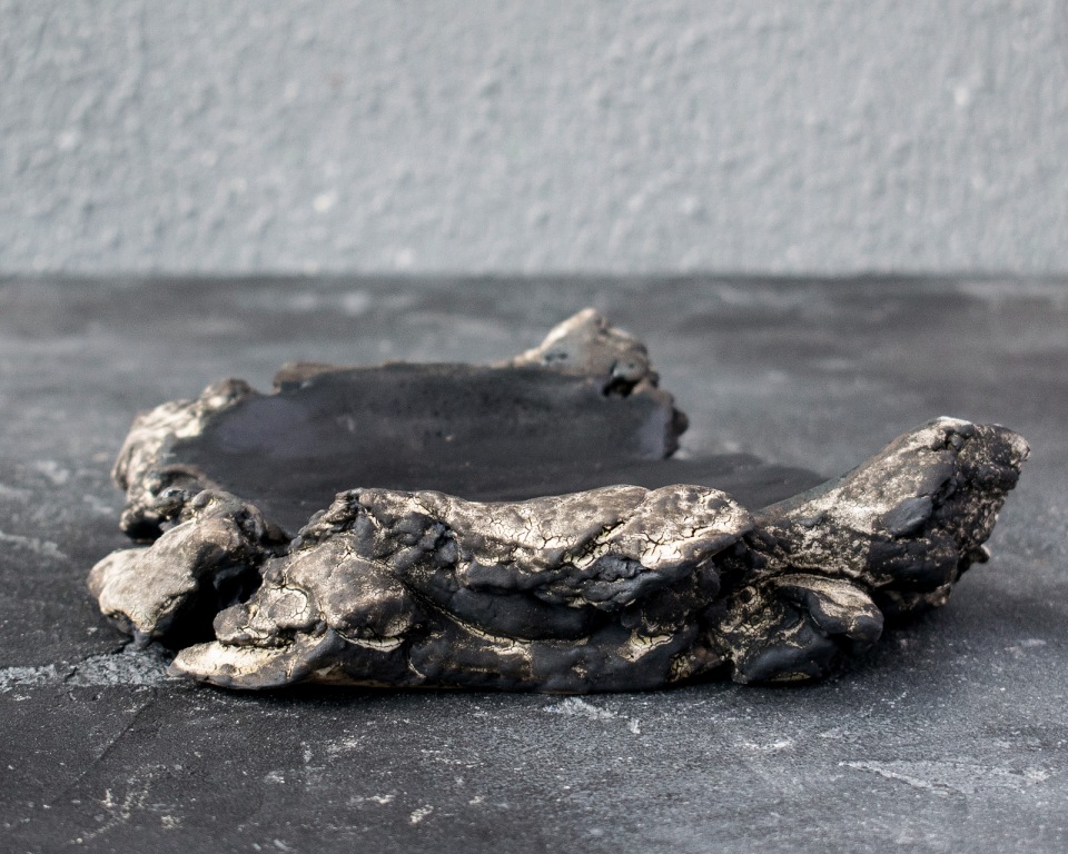 Экспонат керамической посуды Ольги Афониной1