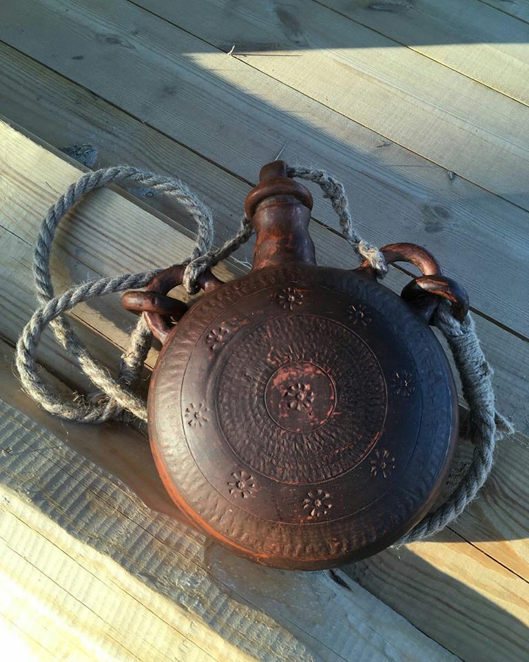 Фляга из глины (керамика)