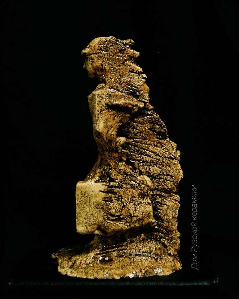 Cкульптура называется "В огне" и посвящена инкассаторам Cкульптура называется "В огне" и посвящена инкассаторам